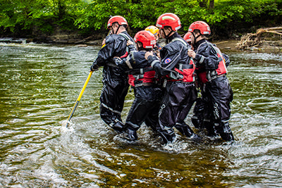 REACH AND RESCUE WADING POLE