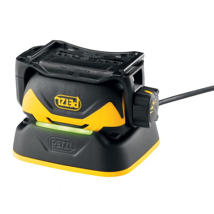 HEADLAMP PETZL PIXA 3R (Rechargeable)