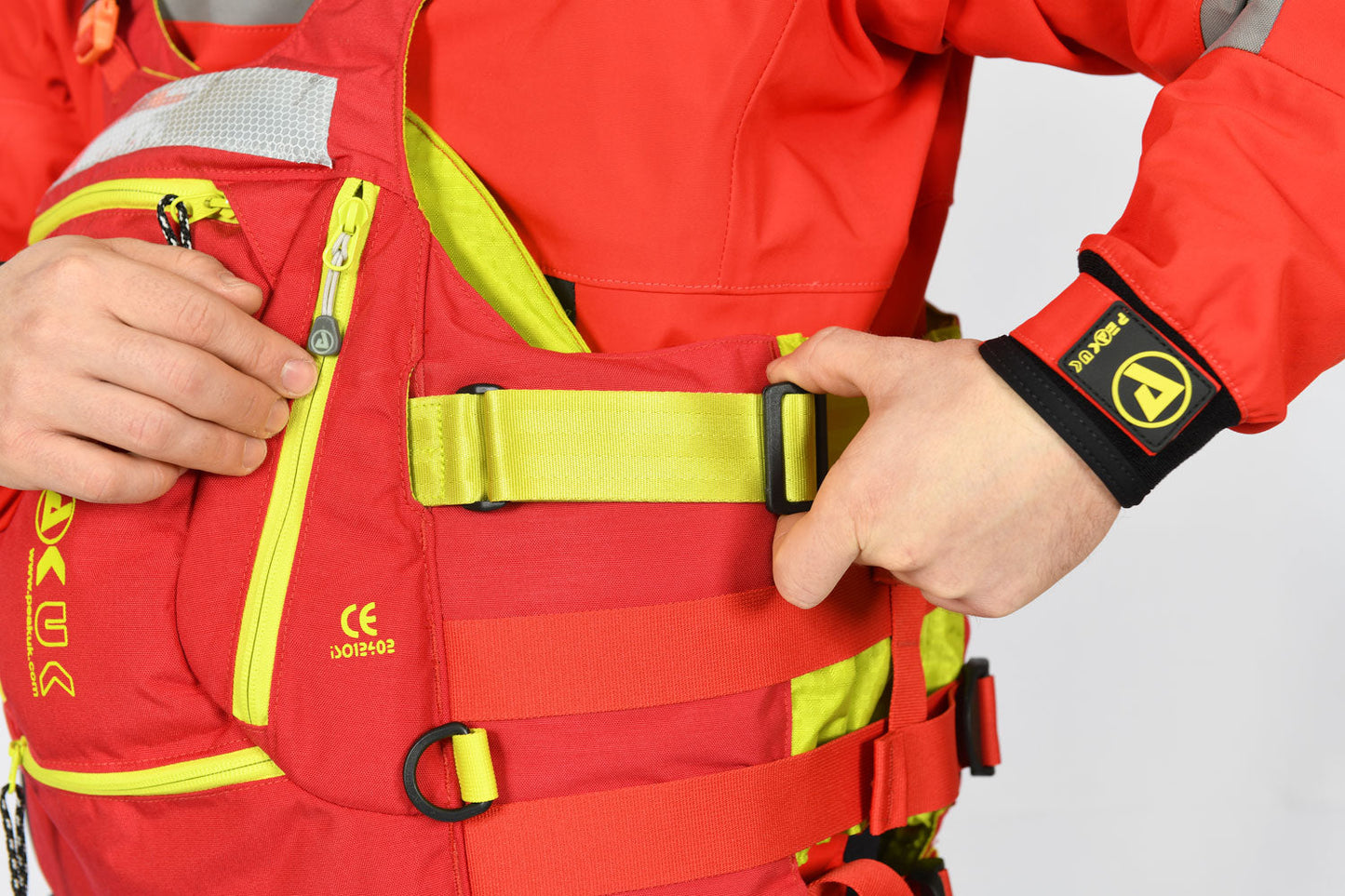 WRS Rescue Wrap PFD